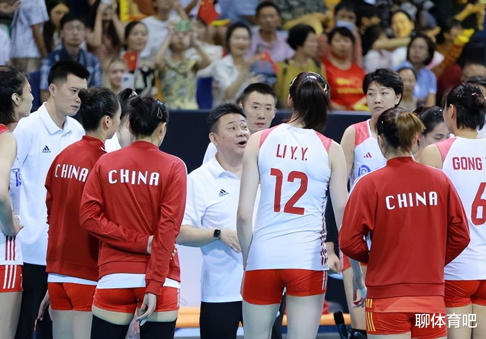 奥预赛-中国VS荷兰前瞻：出线关键战，中国女排顶住压力避免连败+力争第4胜(4)