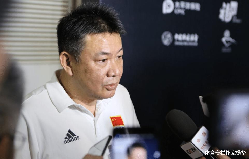 排协专家组：中国排球优秀教练出现了断档，蔡斌目前无人可以替代