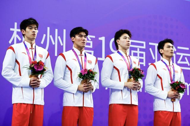 中国混合泳“史上最强天团” 亚运夺冠直指世界纪录