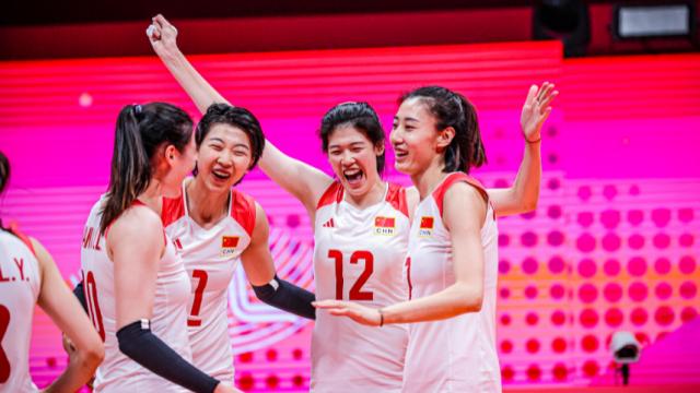 中国女排3比0横扫日本，亚运会成功卫冕