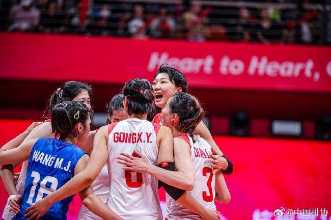 亚运女排决赛中国3-0横扫日本 全胜卫冕斩获第9冠(1)