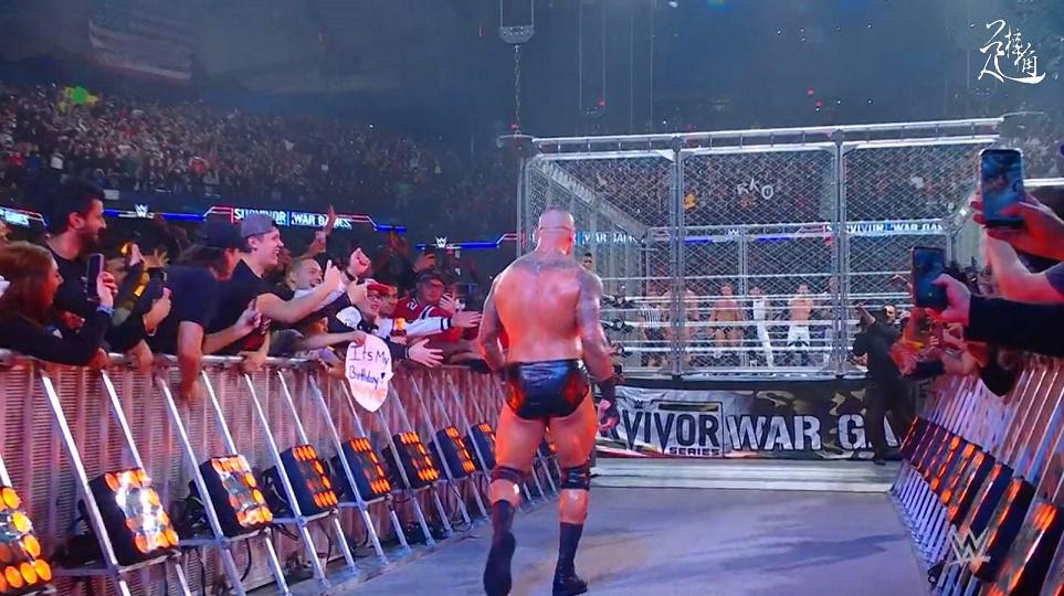CM朋克惊喜回归WWE，兰迪奥顿时隔18个月重返赛场大杀四方！(4)