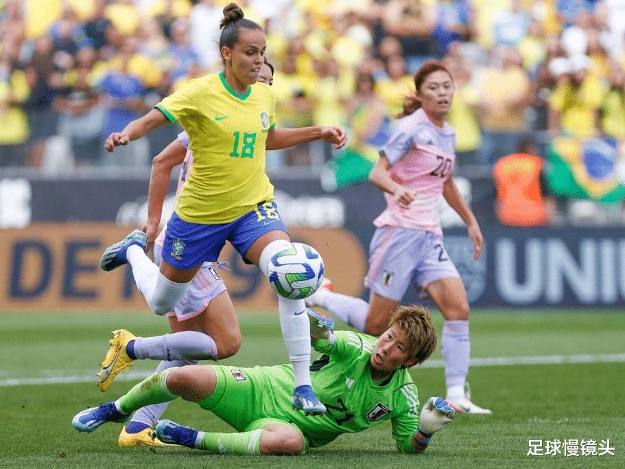 97分钟绝杀，3-4！日本女足输球，球员哭泣，中国女足PK世界第3(3)