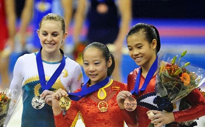 中国最矮奥运冠军，退役后北大就读，身材愈发挺拔，成北大女神(1)