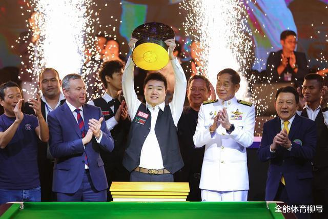 丁俊晖夺第2冠+83万，6-2横扫世界第一奥沙利文，6红球状态无敌