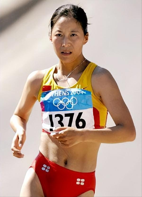 24年前，那个夺奥运金牌后，连国旗都找不到的王丽萍，现状如何？(20)