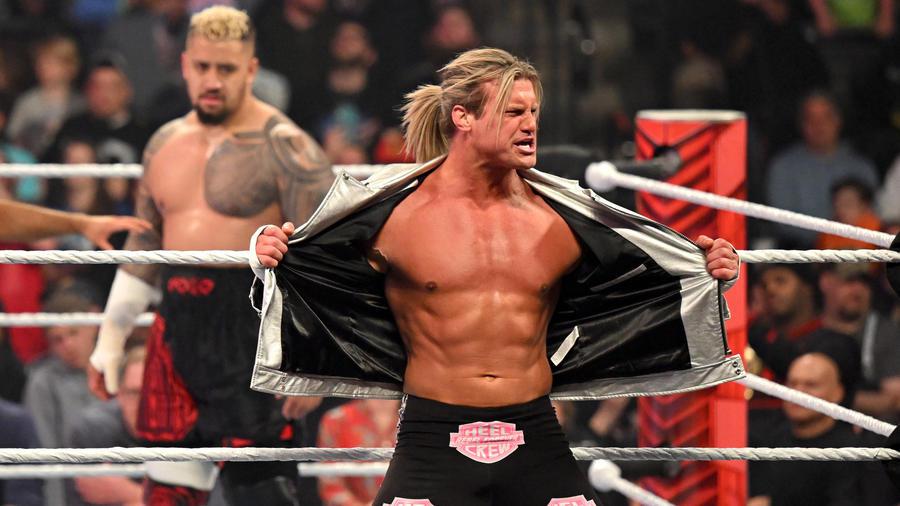 反复横跳！WWE名人堂成员抨击道夫众怒，如今公开承认错误！(1)