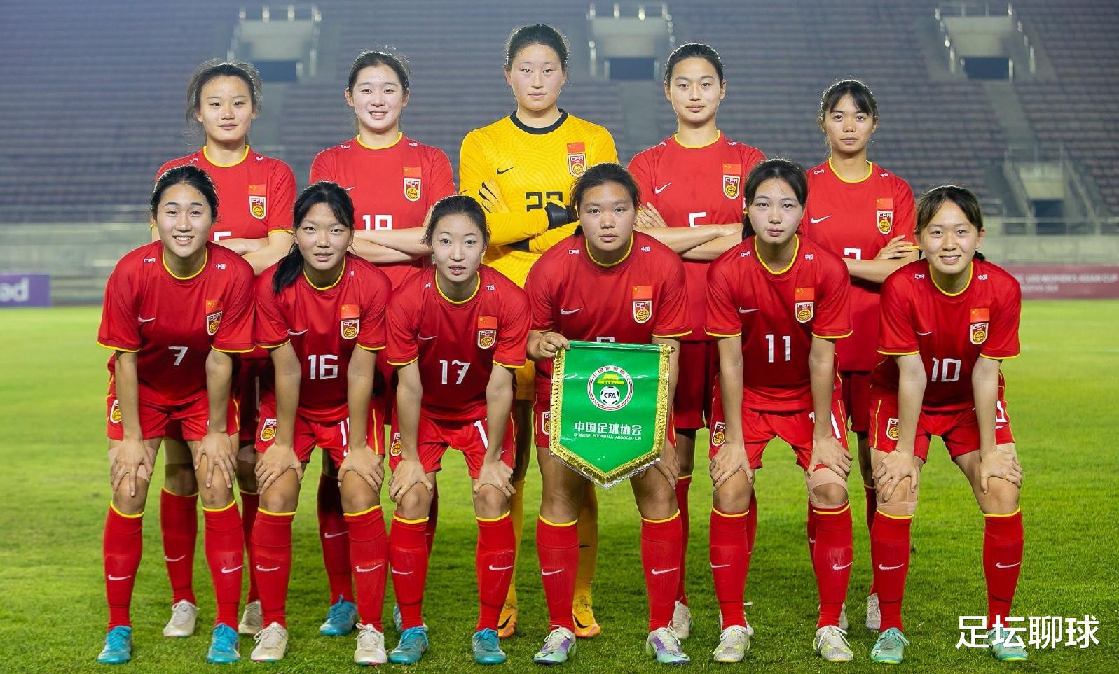 0-3惨败！亚洲杯首支中国球队出局：2连败排第3，韩国携澳大利亚晋级(4)