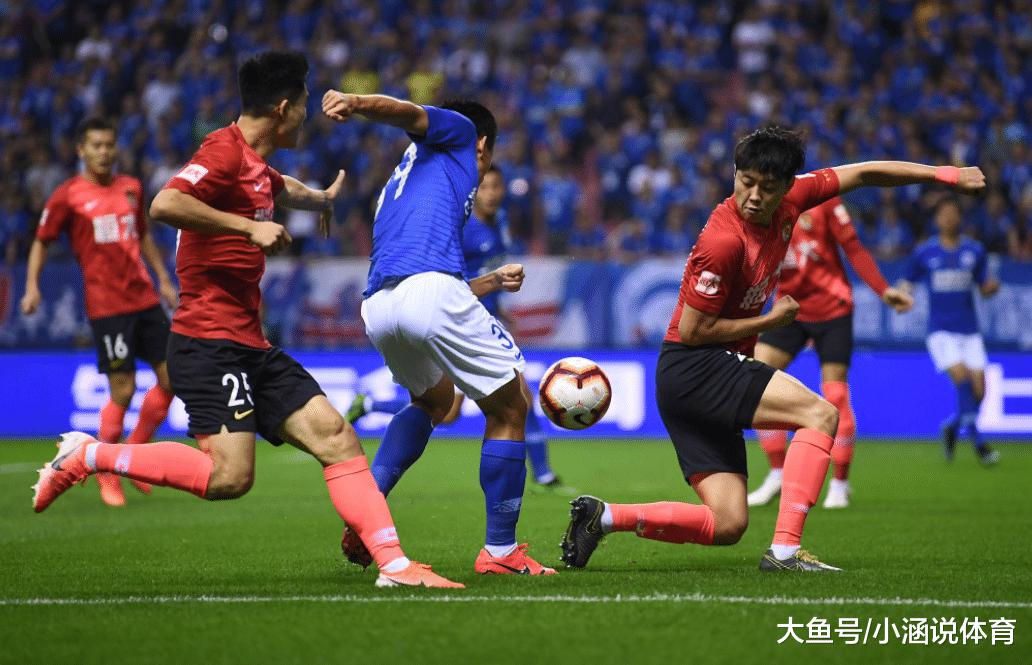 2019赛季，中超广州恒大3：0上海申花，八夺中超冠军(3)