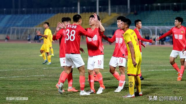 东盟杯：谭凯元造三球破越南南定，恒大U19进决赛对泰国巴蜀基利(16)