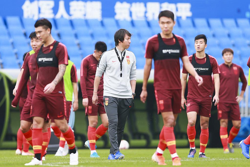 中国男足VS韩国前瞻: 迎来赛事最强对手, 国足应放平心态