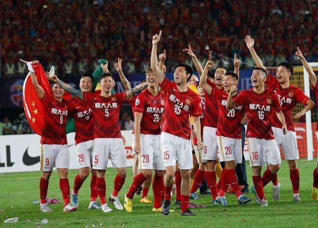 广州恒大在当今中国足球这个大环境下出现是走了好运还是霉运？(3)