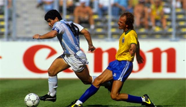 欧洲和南美足球两极分化，"博斯曼法案"带给现代足坛的是什么(4)