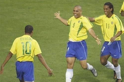 深度解析：六七成实力就够！巴西3R是世界杯足球史的最强组合？