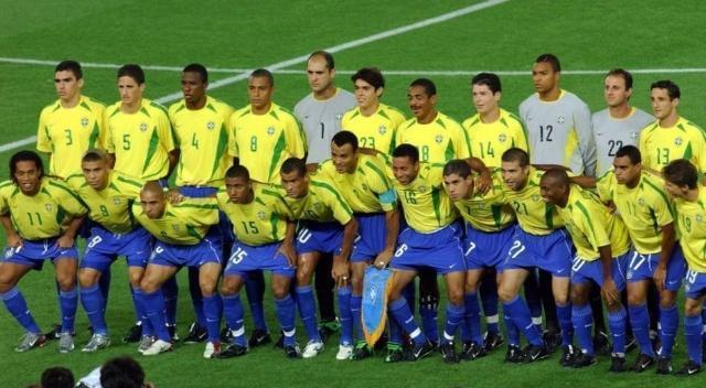 深度解析：六七成实力就够！巴西3R是世界杯足球史的最强组合？(18)