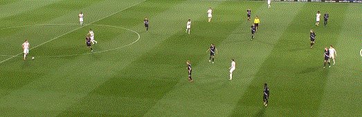 【德甲】穆勒+莱万破门 拜仁2比0领先比勒费尔德(1)