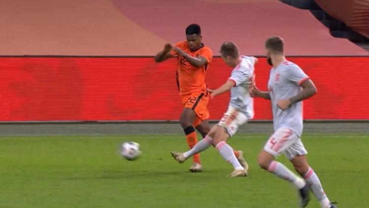 友谊赛-卡纳莱斯破门范德贝克建功 荷兰1-1平西班牙