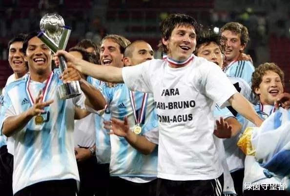 就算梅西帮助阿根廷队获得2022世界杯，也很难成为球王？为什么？(2)