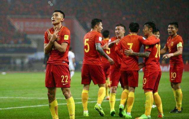 假若中国男足连香港队、越南国足都难以战胜，那还有存在的必要吗？(1)