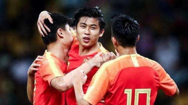 假若中国男足连香港队、越南国足都难以战胜，那还有存在的必要吗？(2)
