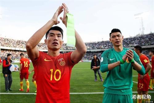 中国足球传喜讯! 上海1决定让国足受益: 这回想进世界杯或许有戏了