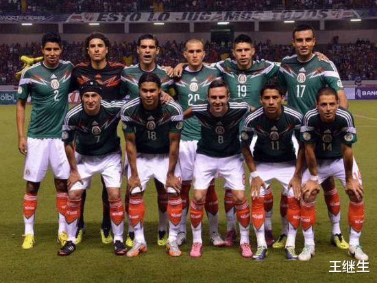 疯狂的墨西哥国家队：一年踢25场比赛，参加三个杯赛比赛(2)