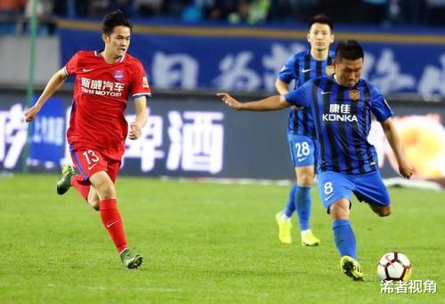 重磅！中国足球迎来巨变：江苏苏宁官宣重要信息，中超遭打击(5)