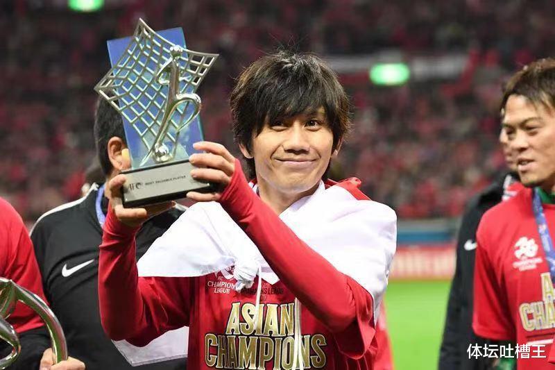 日本名将因外出吃饭被发配丙级联赛，曾打爆上港并夺亚冠MVP(4)