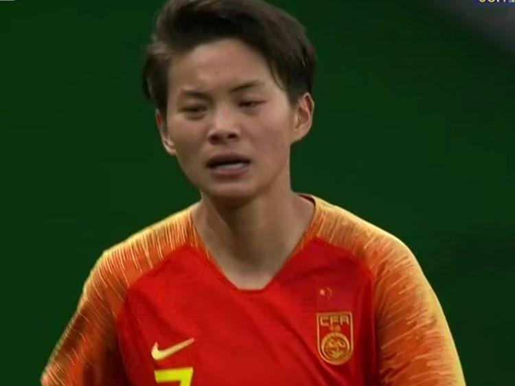 韩国有体育精神？韩媒怒批中国女足行为低劣，不配拥有掌声！