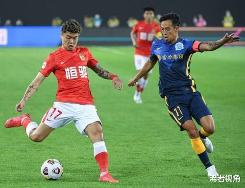 争议！中国足协官宣重要决定：广州恒大队遭打击，球迷质疑声一片(4)