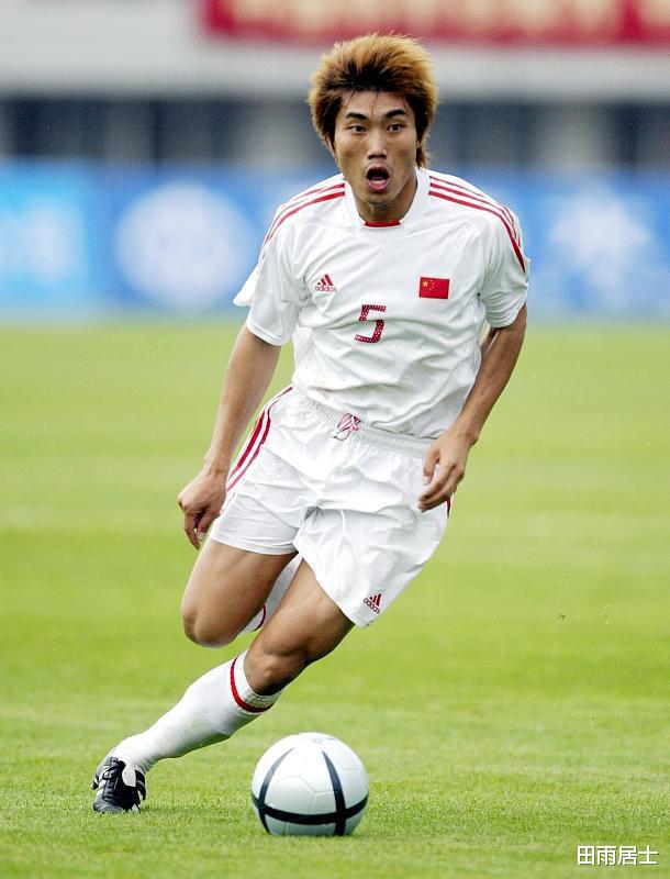 对中国足球而言，郑智是毒瘤，还是英雄(2)