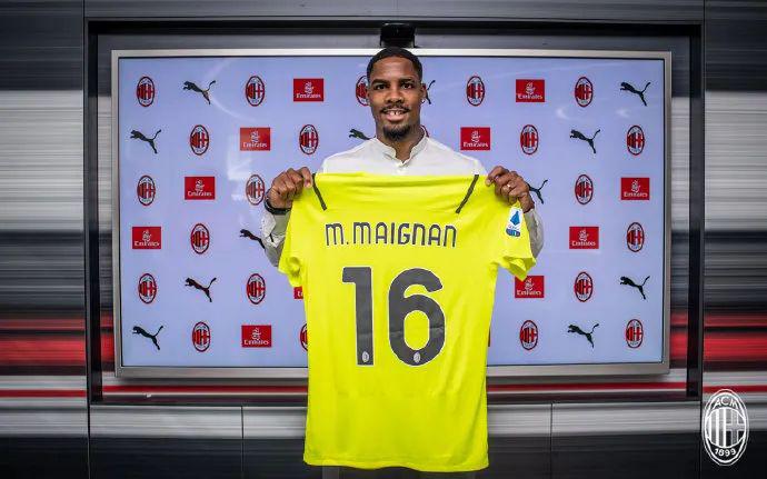 官方丨AC米兰足球俱乐部签下麦克·迈尼昂(2)