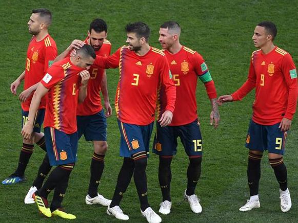 友谊赛：葡萄牙VS西班牙，西班牙新老交替，C罗虽老尚可一战(3)