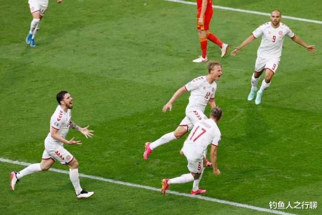 欧洲杯首支八强队诞生！爱神护佑丹麦，29年淘汰赛第一胜，2战轰8球(3)