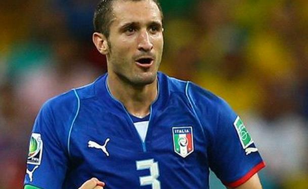 意外！37岁的意大利老将本届欧洲杯表现不俗，未来球队夺冠就靠他(3)