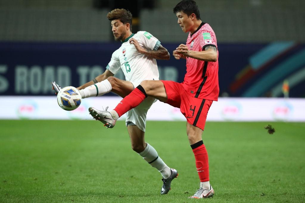 0-1！0-0！日韩首轮同时爆冷，世预赛集体掉链，国足肩负东亚荣誉(4)