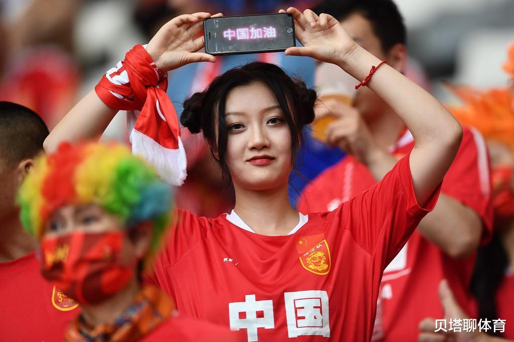 名记：国足和体工队一模一样！中国足球自负和优越感，是有传统的(3)