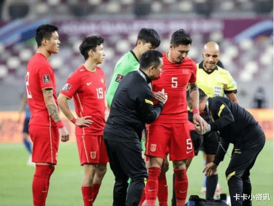 中国足球的未来太渺茫，机制本身就有问题，李铁的责任必然是有的(5)