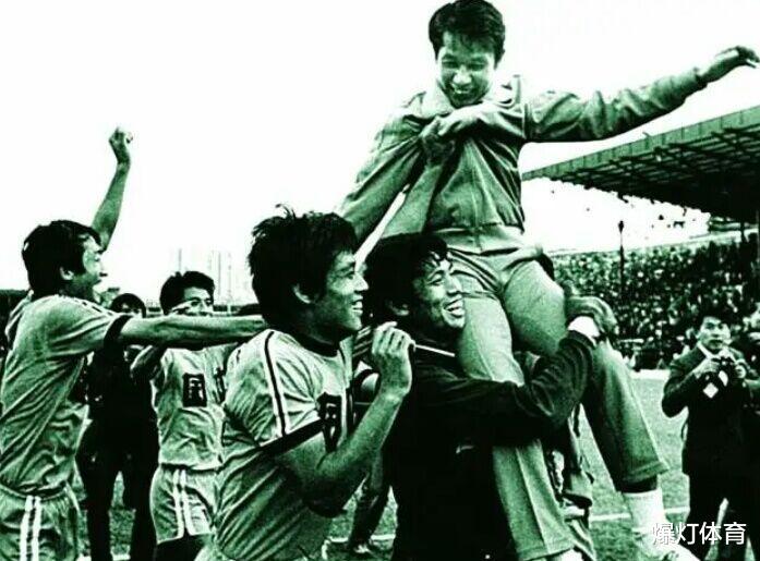 深度分析！中国足球职业化已27年，为何沦为亚洲四流？原因很现实(6)