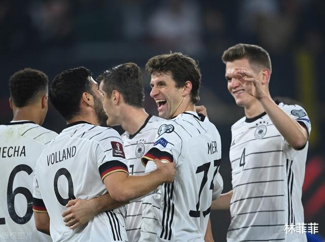 世预赛-德国9-0横扫鱼腩 穆勒萨内各两球 对手两送乌龙大礼(1)