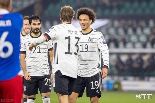 世预赛-德国9-0横扫鱼腩 穆勒萨内各两球 对手两送乌龙大礼(2)