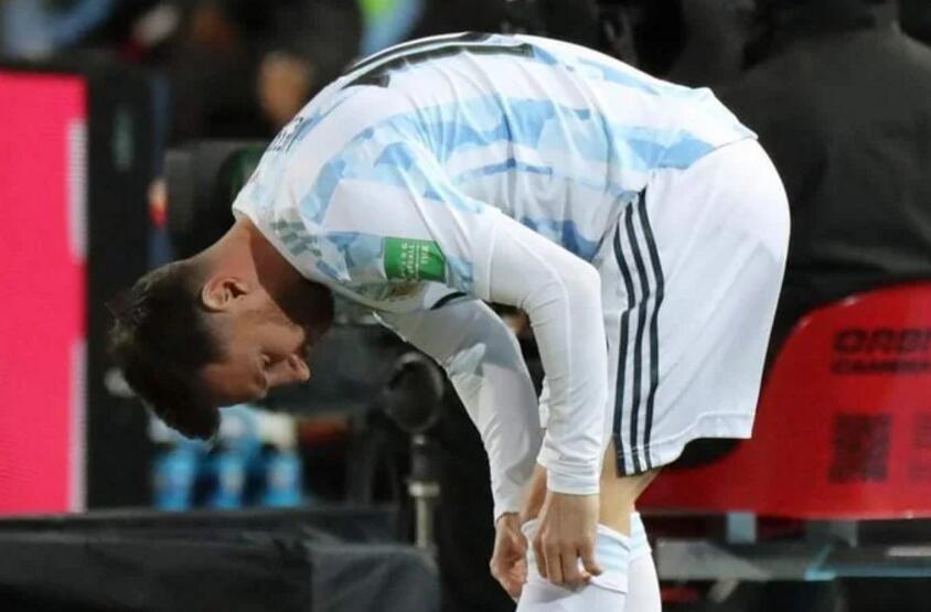 阿根廷1-0客胜，天使打入神仙球！他要感谢迪巴拉，也要感谢波帅