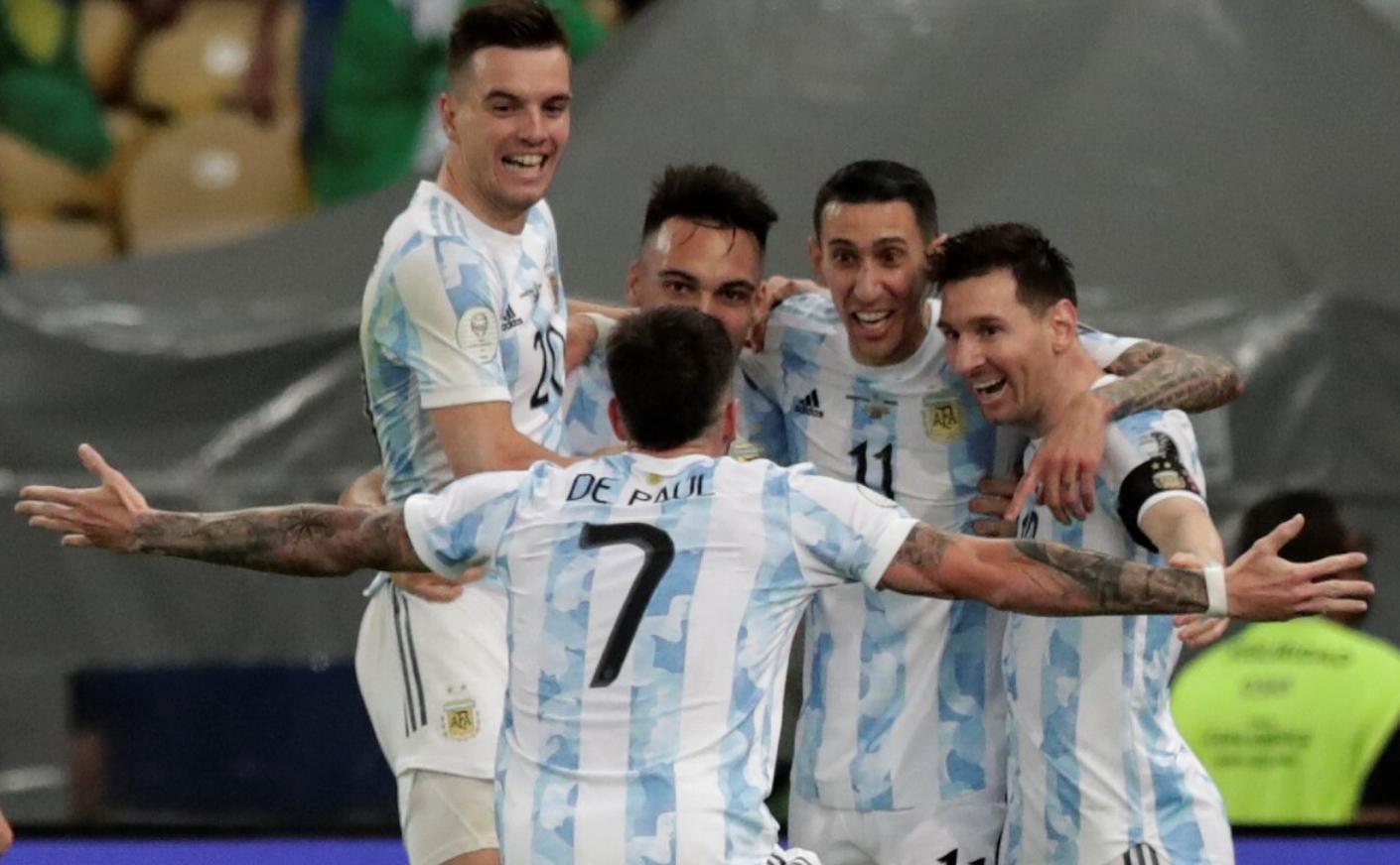 世预赛阿根廷vs巴西‍：巴西放弃作战？本场胜利拱手相让阿根廷？(3)