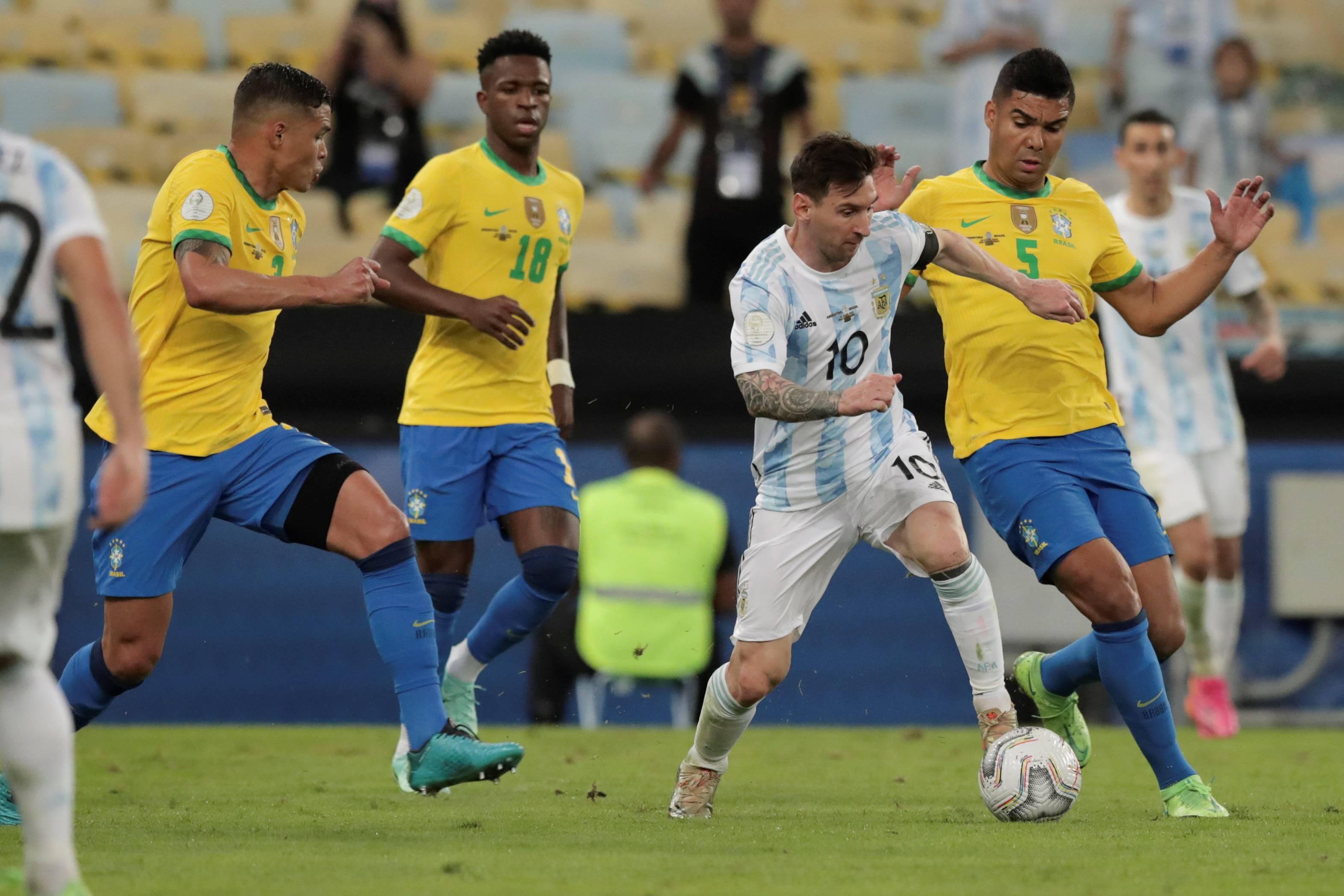 世预赛阿根廷vs巴西‍：巴西放弃作战？本场胜利拱手相让阿根廷？(4)