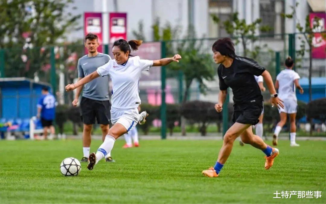 为什么足协把水庆霞排除在外，她最后却当选了中国女足主教练？(2)