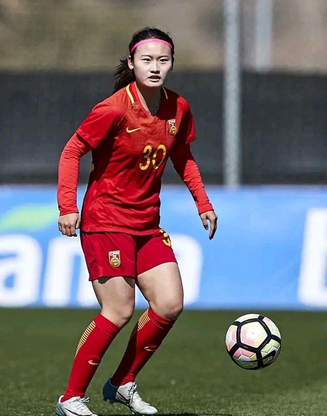 中国女足又一优秀球员将留洋 水庆霞组建最强阵容或夺亚洲杯冠军(2)