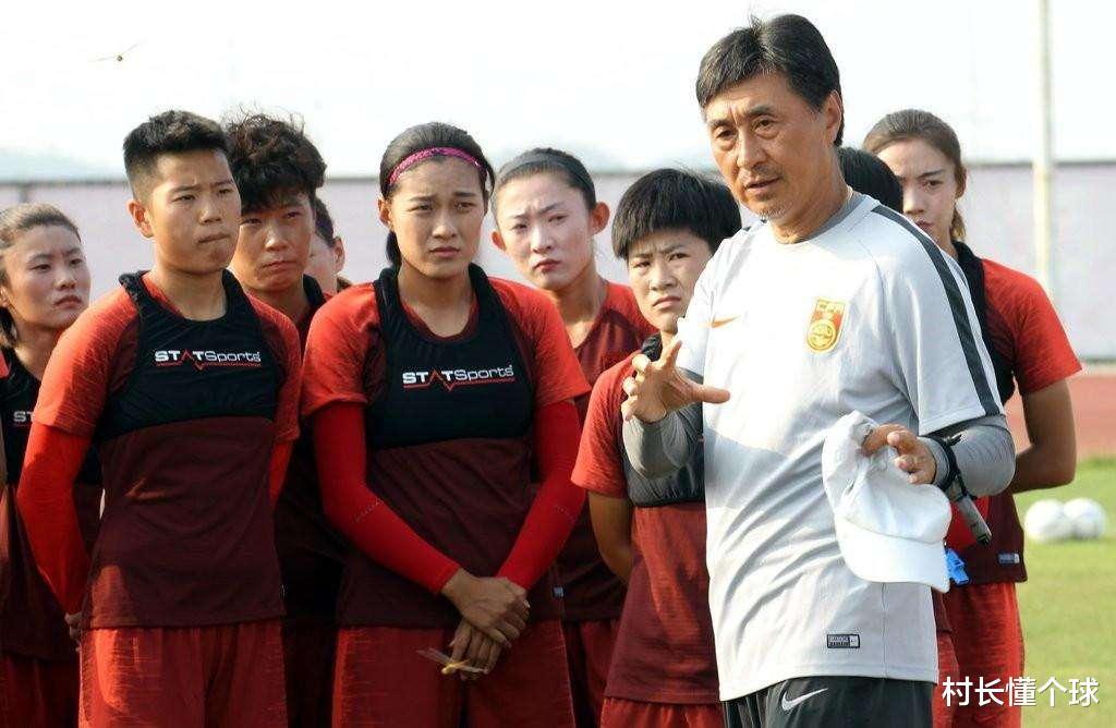中国女足两员大将言论不当，引球迷怒批，教练该出手了(5)
