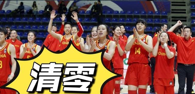 10点52分，女篮新消息，巾帼英雄12日抵达上海！球迷：准备接机(5)