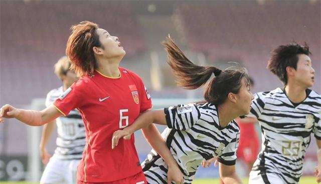 中国女足绝杀韩国队，16年后再登顶亚洲之巅，点燃中国球迷的希望(2)