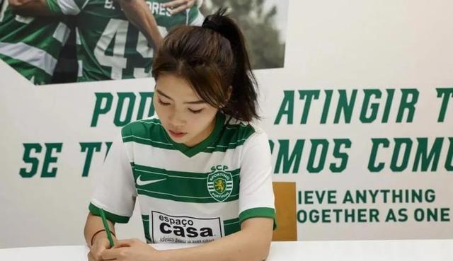 最美足球少女熊熙，22岁退役，真实原因令人唏嘘不已(2)